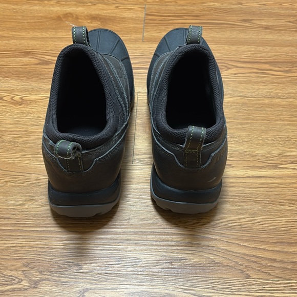 L. L. Bean Storm Chaser Slip on Snow Boots Black - Picture 3 of 7